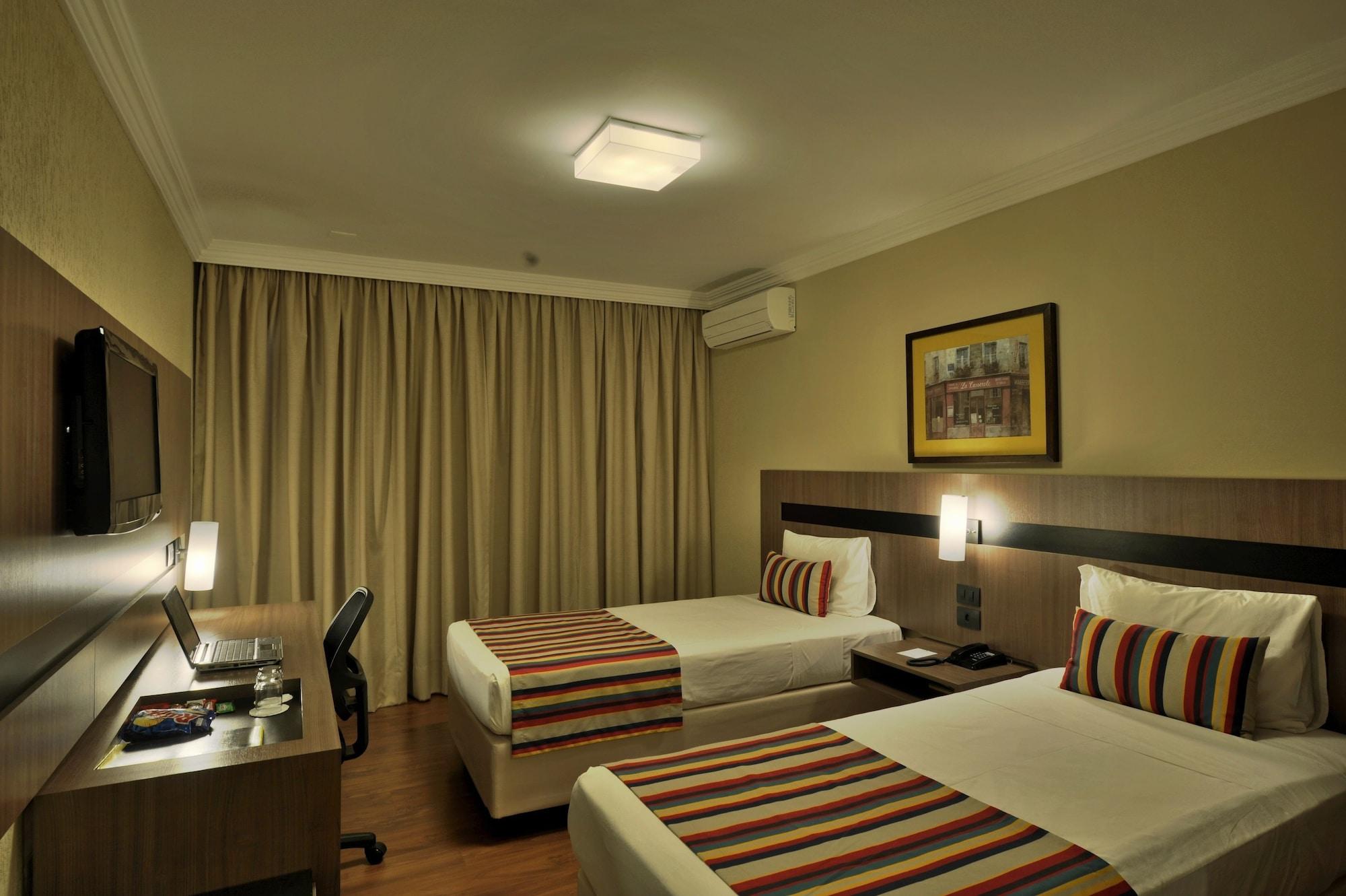 קסקוול Hotel Deville Express Cascavel מראה חיצוני תמונה